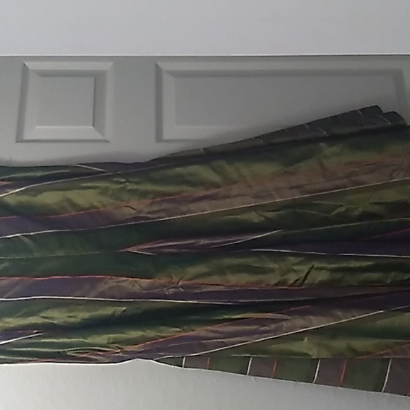 J. Peterman 2-pc Velour Jacket & Iridescent Renaissance Silk Skirt - Picture 11 of 16